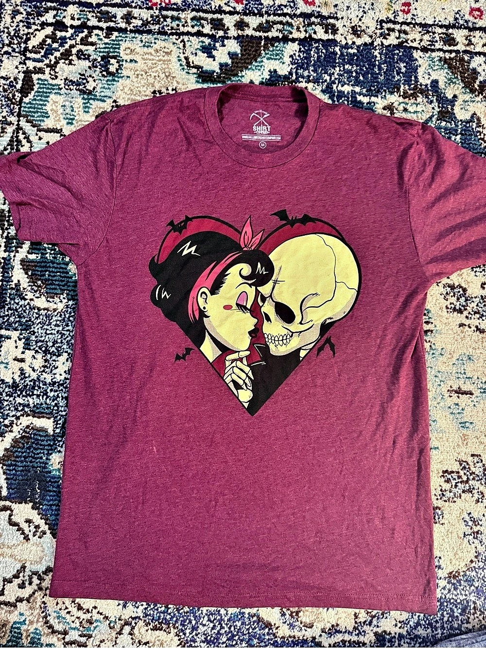 Retro-a-go-go! Graphic Short Sleeve Tee in Purple Size Medium